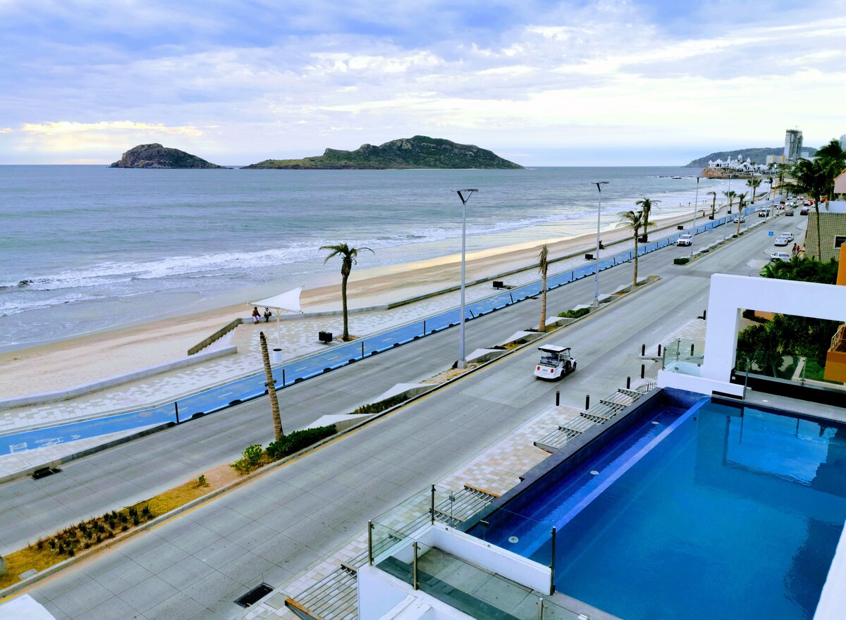 Habitación, 1 cama King size, vista al océano | Vista a la playa o el mar