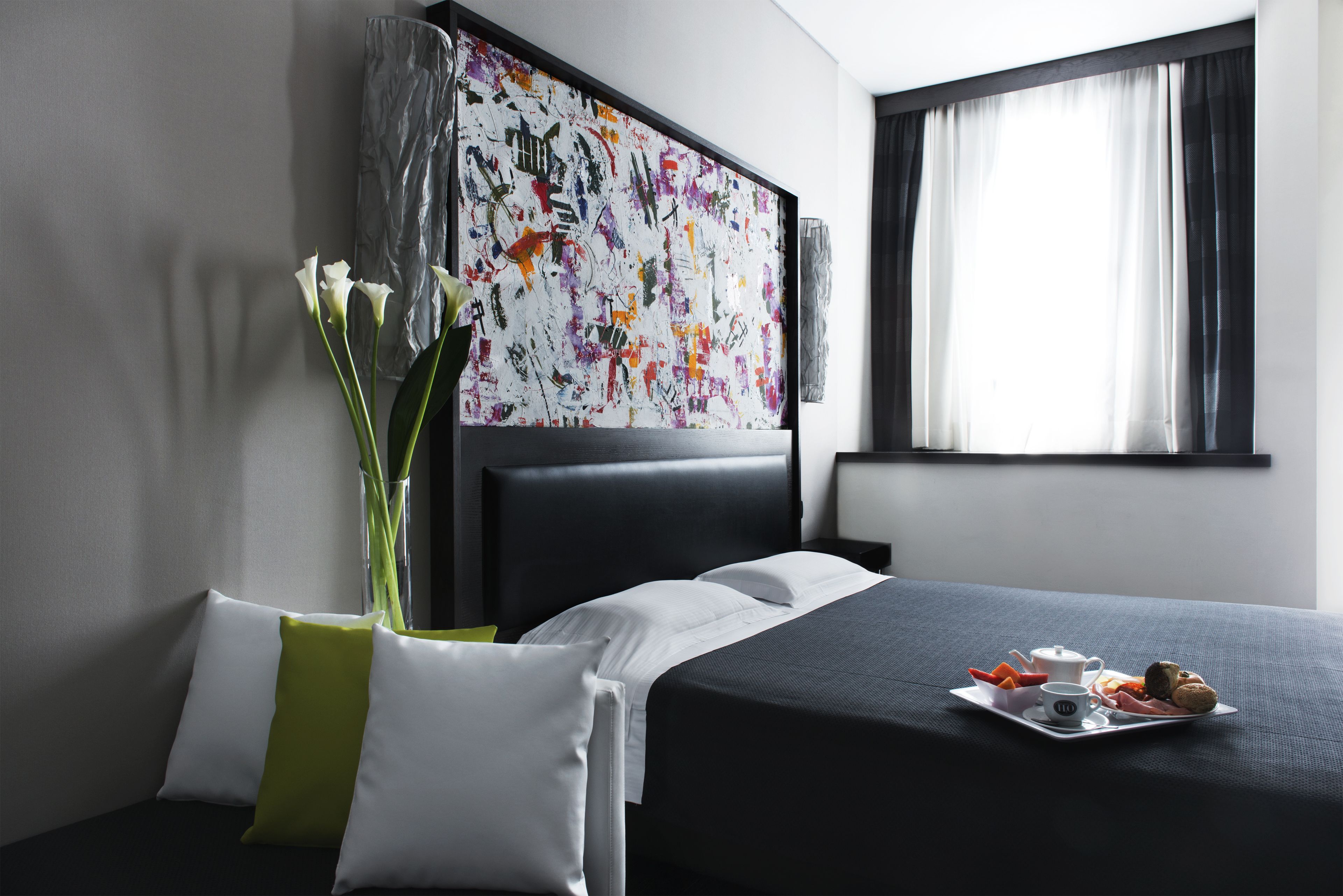 standard triple room | premium bedding, minibar, in-room safe, individually decorated