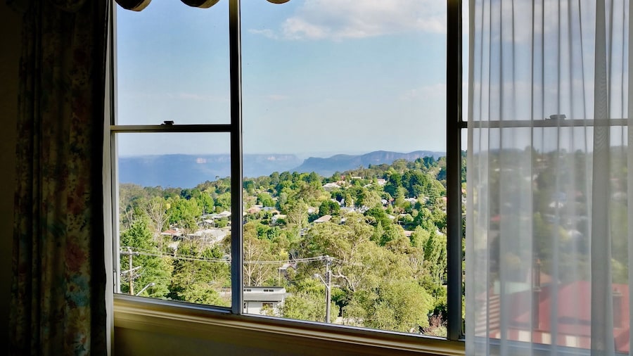 Mountain Heritage Hotel