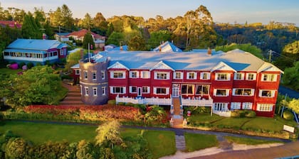 Mountain Heritage Hotel