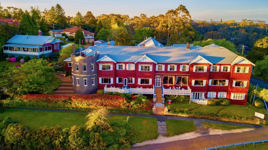 Mountain Heritage Hotel