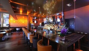 Bar (di hartanah)