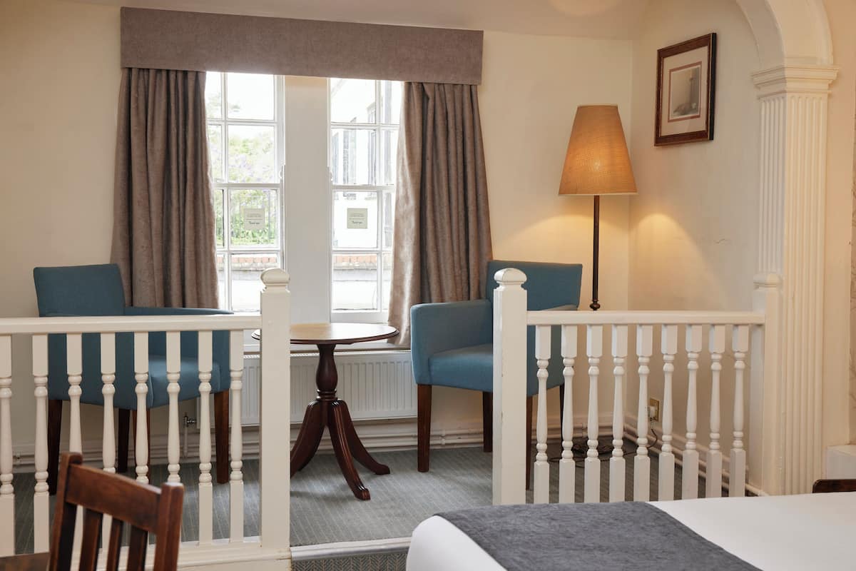 standard twin room, 2 single beds | 1 bedroom, desk, iron/ironing board, free cots/infant beds