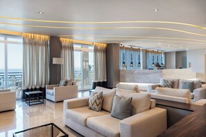 Lobby sitting area - Alexandra Beach Resort & Spa (Zakynthos)