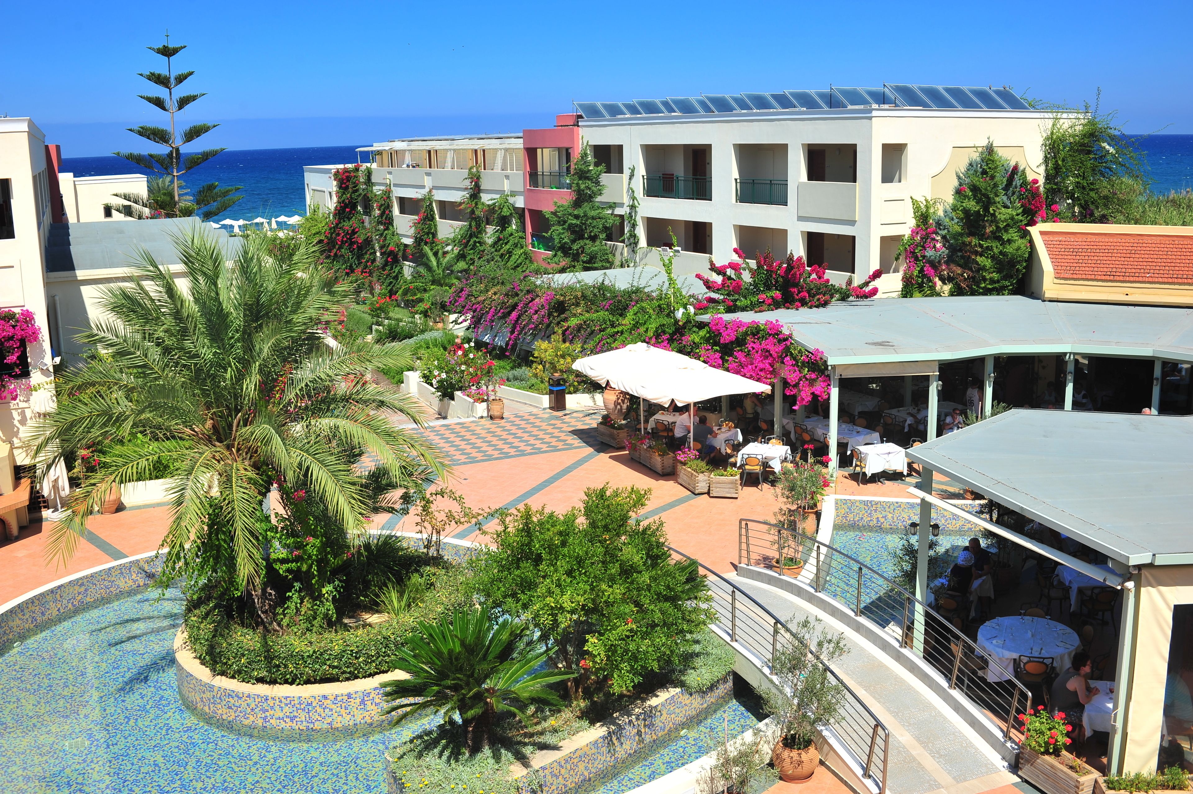 Photo - Hydramis Palace Beach Resort