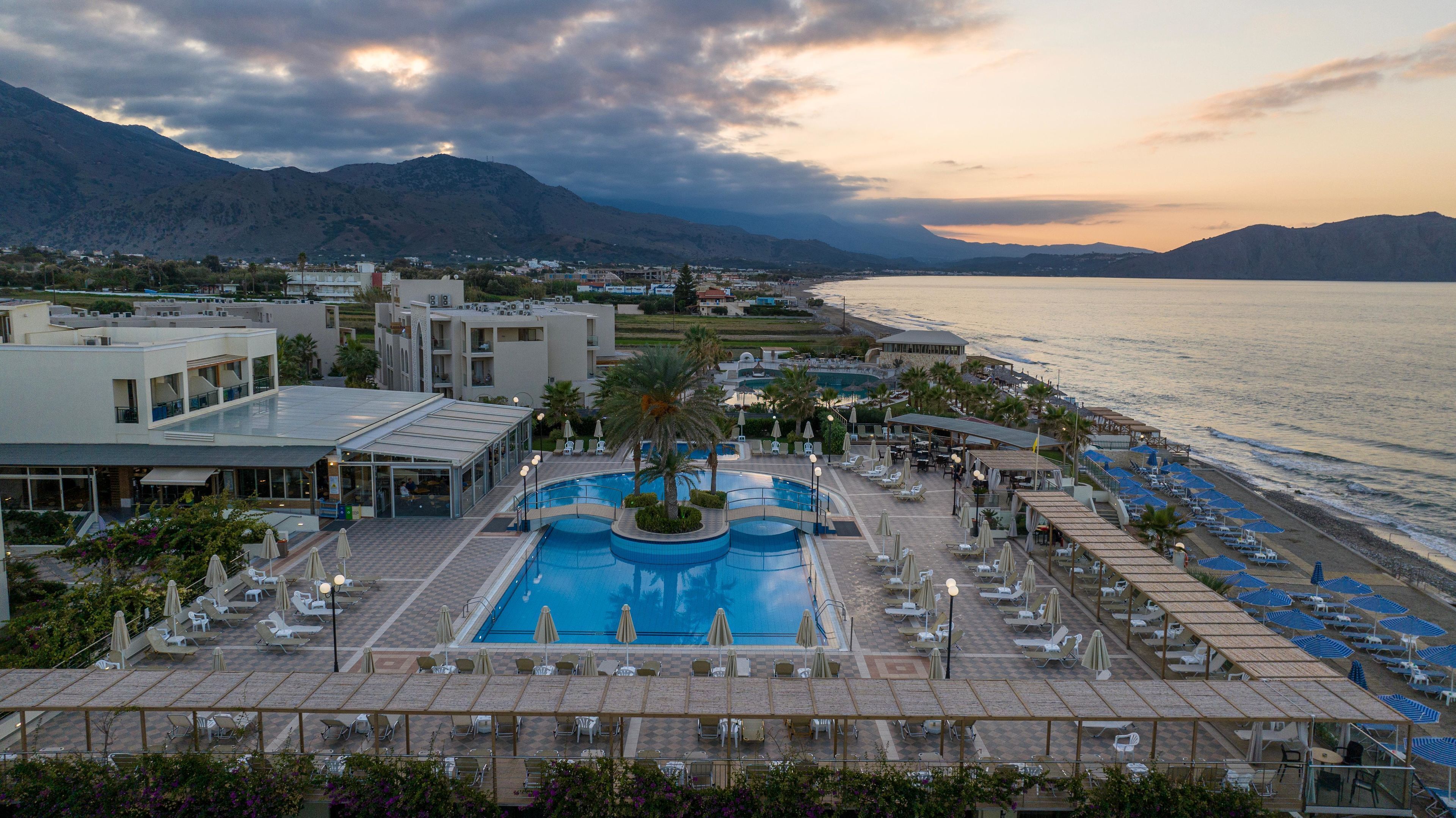 Foto - Hydramis Palace Beach Resort