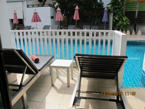 Chambre Deluxe, accĂšs Ă  la piscine | Minibar, coffre-fort, ameublement unique, bureau