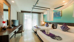 Deluxe Room | Minibar, in-room safe, desk, laptop workspace - Apasari Krabi (Krabi)