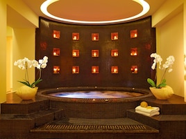 Sauna, body treatments, aromatherapy, beach massages, body scrubs