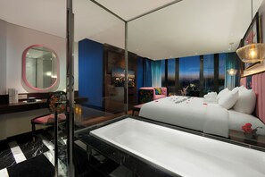 Aurora Terrace Suite | Bathroom | Shower, free toiletries, hair dryer, slippers - Aurora Central Hotel  (Hanoi)