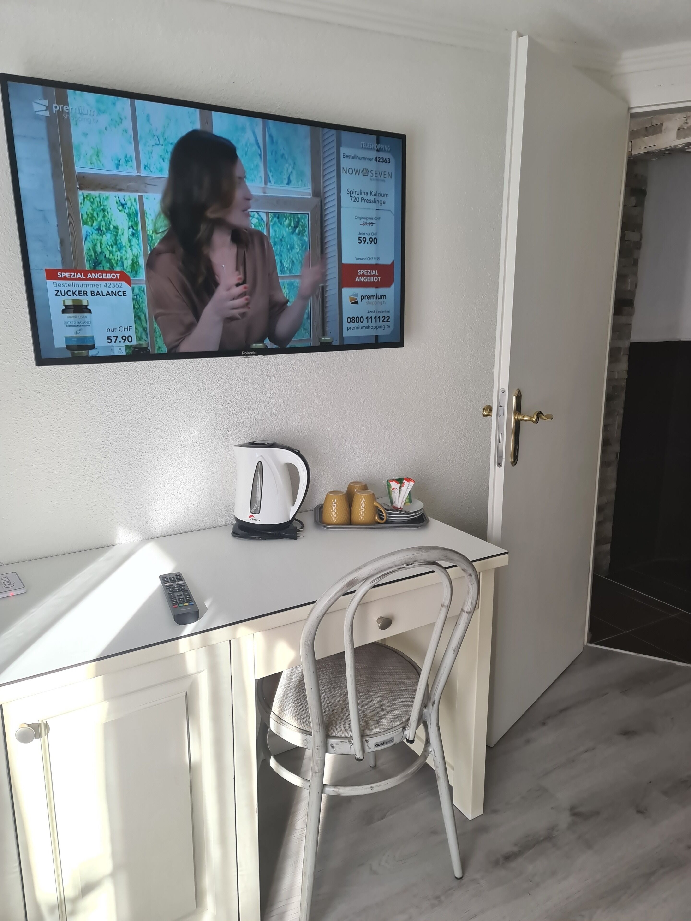 1 bedroom, hypo-allergenic bedding, in-room safe, individually decorated