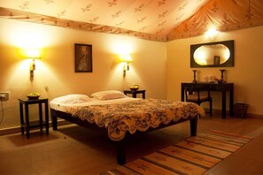 Body treatments, body scrubs, Ayurvedic treatments