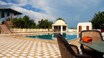 Outdoor pool, pool umbrellas