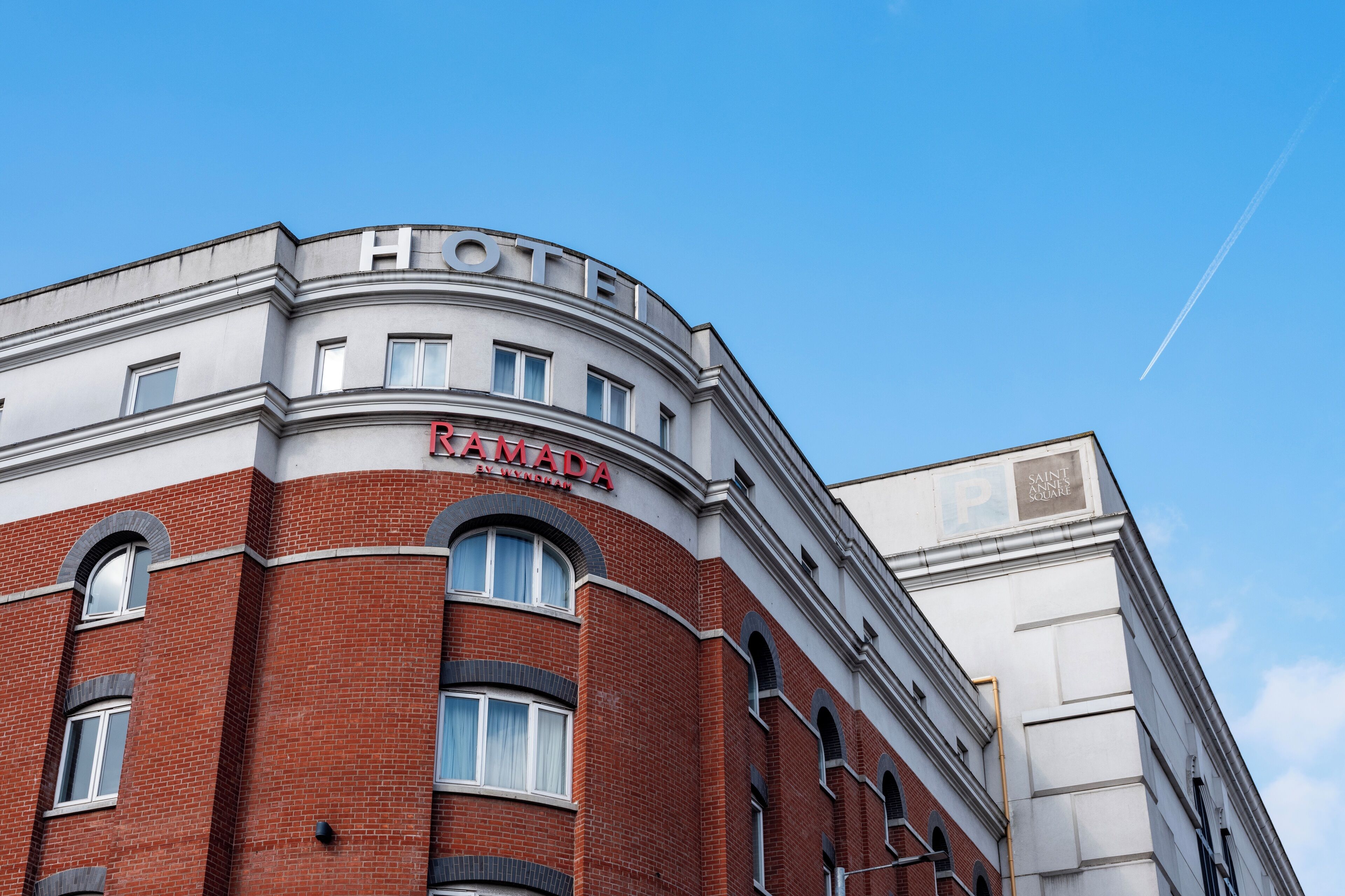 Photo - Ramada by Wyndham Belfast