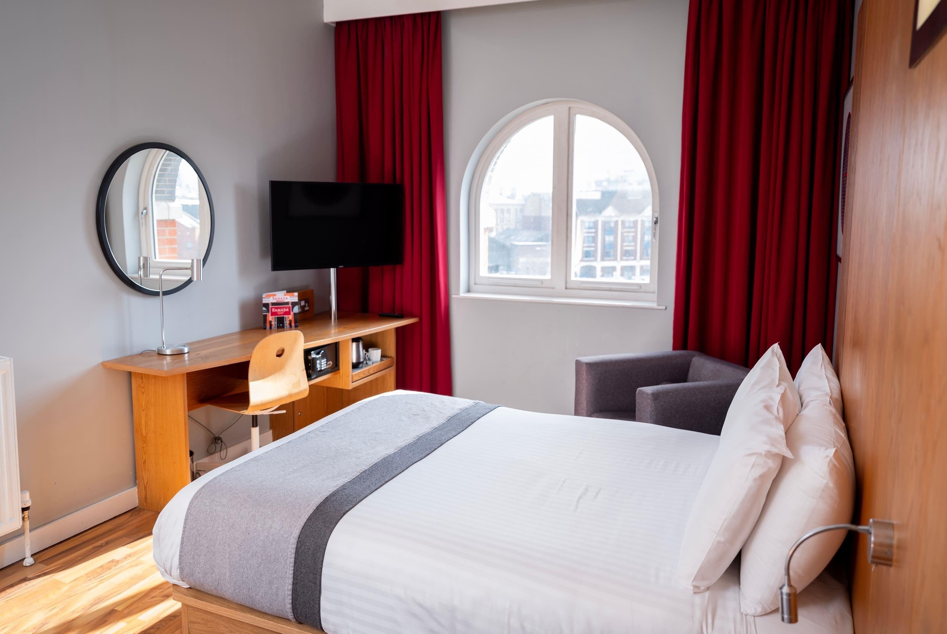 Standard Room, 2 Double Beds | Premium bedding, in-room safe, desk, laptop workspace