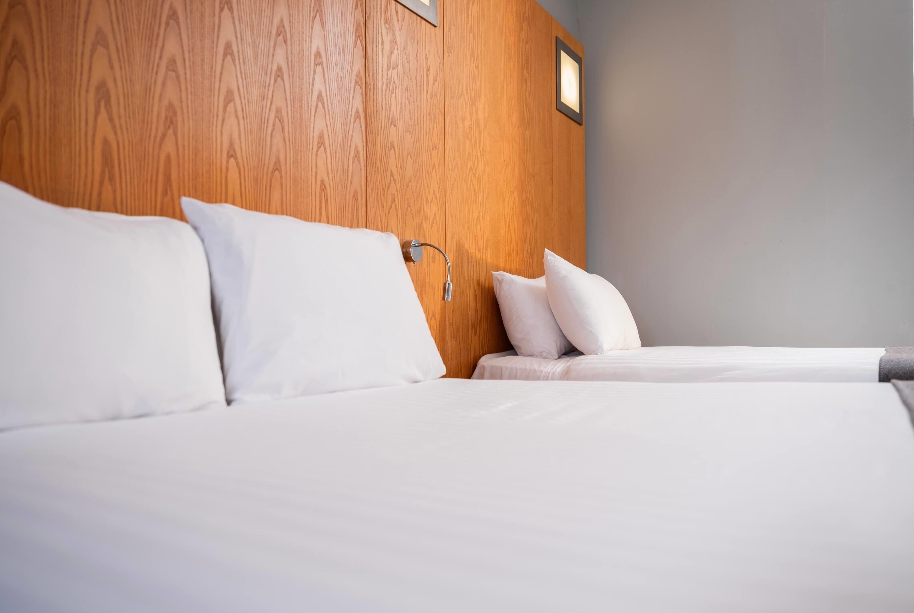 Premium bedding, in-room safe, desk, laptop workspace