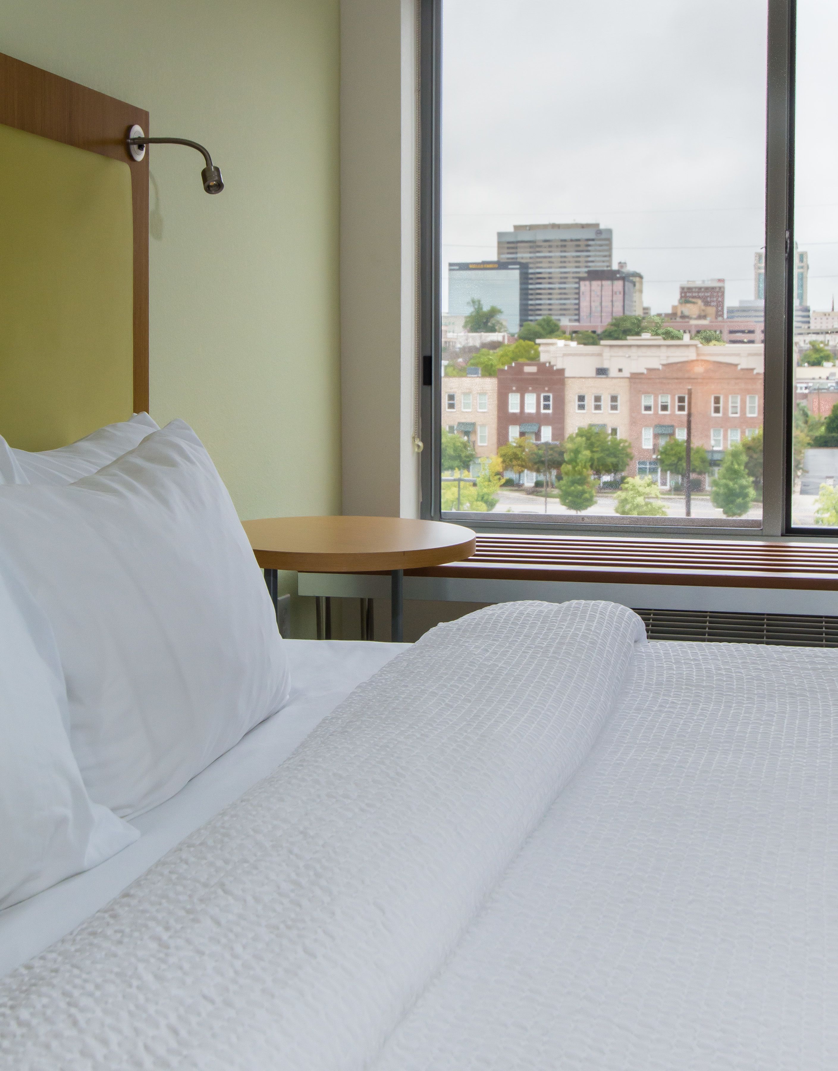 studio suite, 1 king bed, non smoking | hypo-allergenic bedding, desk, laptop workspace, iron/ironing board