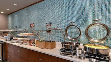 Free daily buffet breakfast