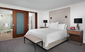 Executive Hospitality Tower Suite