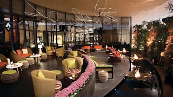 Lobby-Lounge