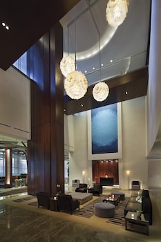Hotel entrance and lobby at Vdara Hotel & Spa at ARIA Las Vegas