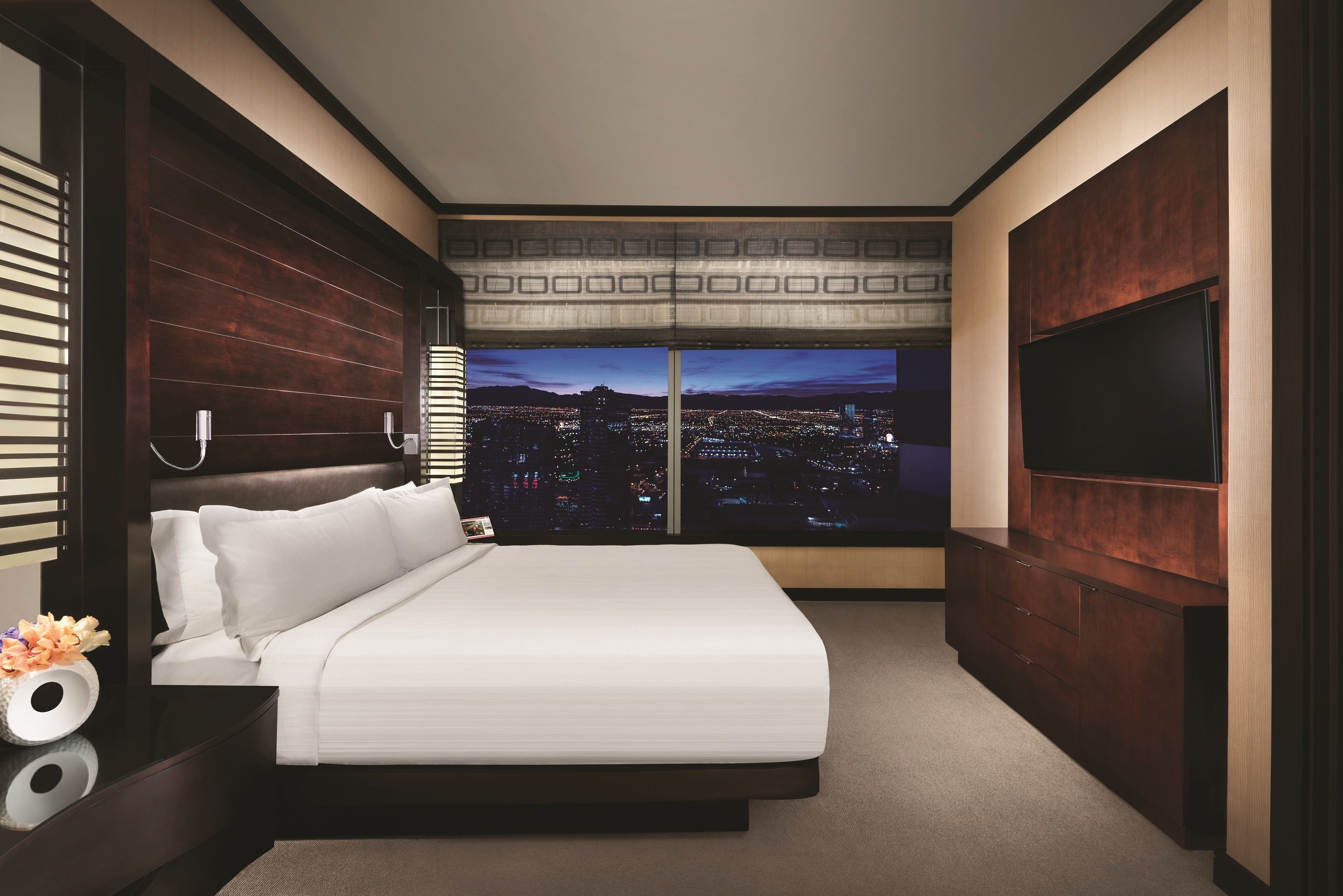 One Bedroom Penthouse Suite | Literie de qualité, coffre-fort