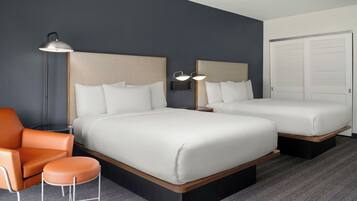Roupas de cama premium, edredons de pluma, escrivaninha