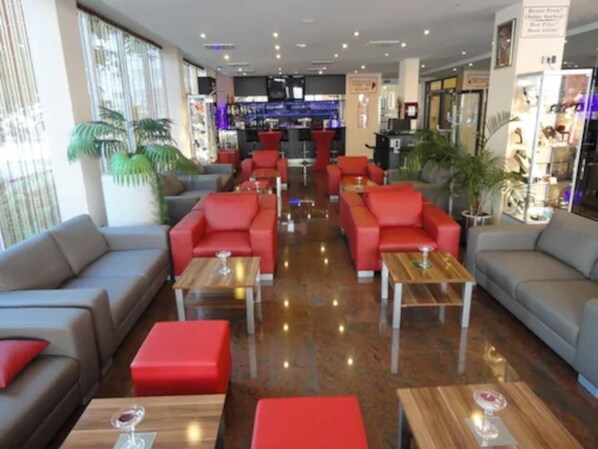 ロビー応接スペース