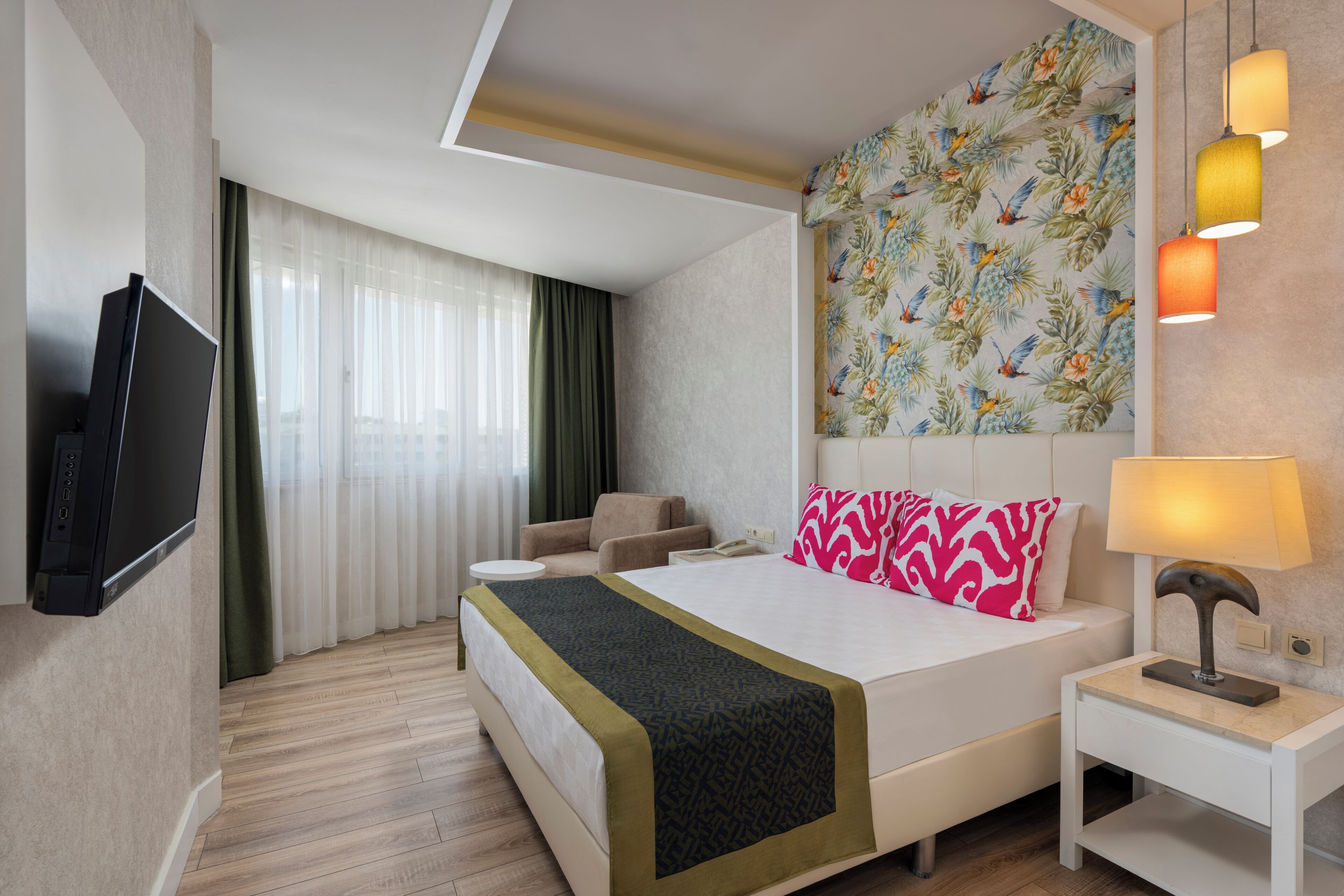 Orange Family Room - 2 Bedroom | Allergiatestatut vuodevaatteet, ilmaiset minibaarituotteet