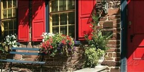 Property entrance - The Brafferton Inn (Gettysburg)