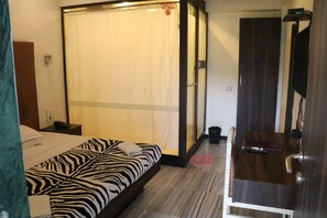 Super Deluxe Room