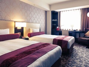 Premium bedding, in-room safe, desk, soundproofing - Mercure Sapporo (Sapporo)