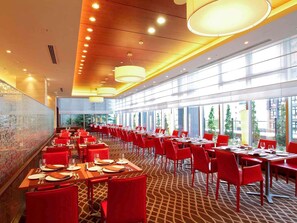 Breakfast, lunch, dinner served; French cuisine  - Mercure Sapporo (Sapporo)