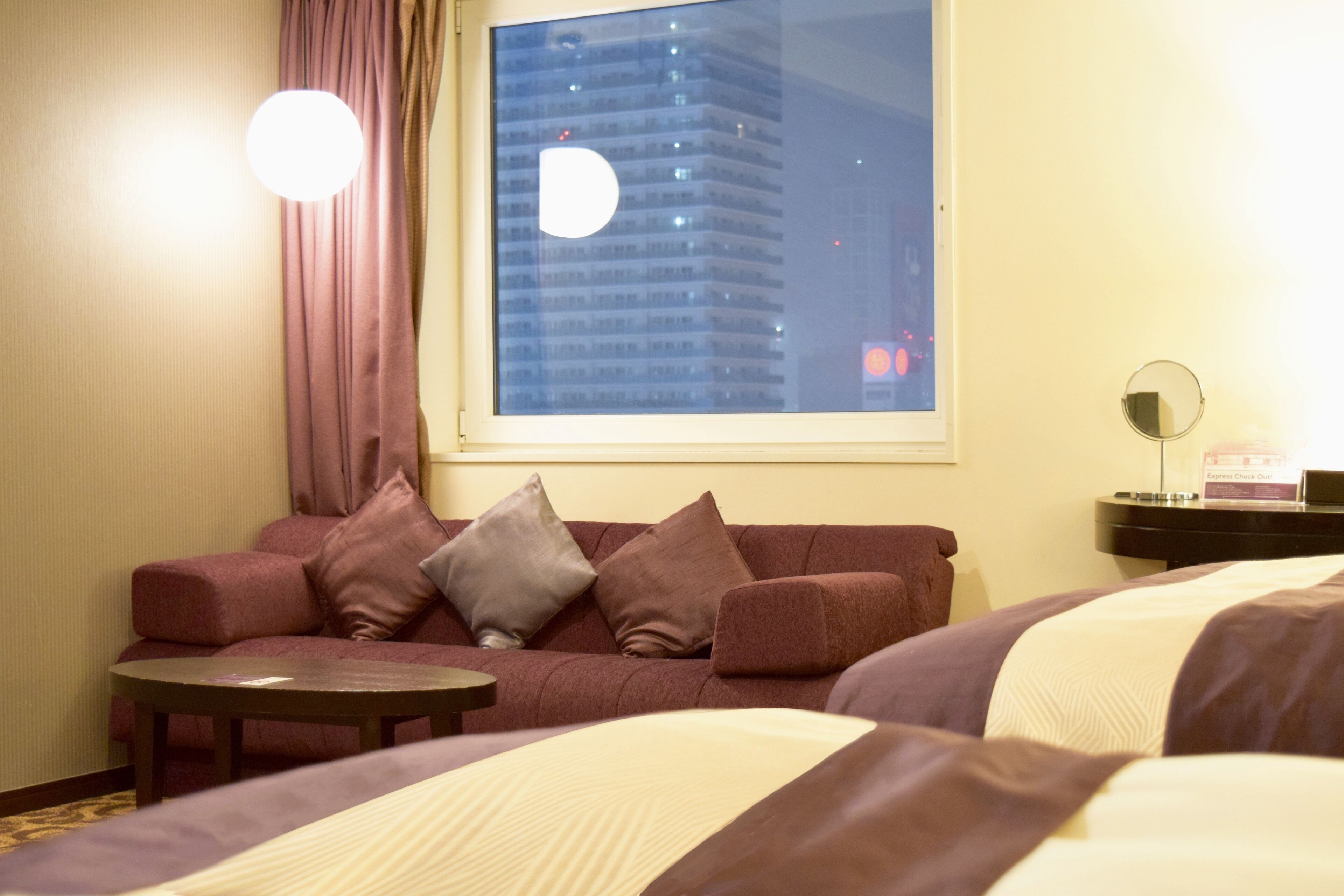 deluxe twin room, 2 single beds, non smoking | premium bedding, in-room safe, desk, soundproofing