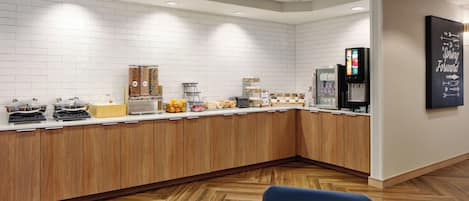 Free daily buffet breakfast