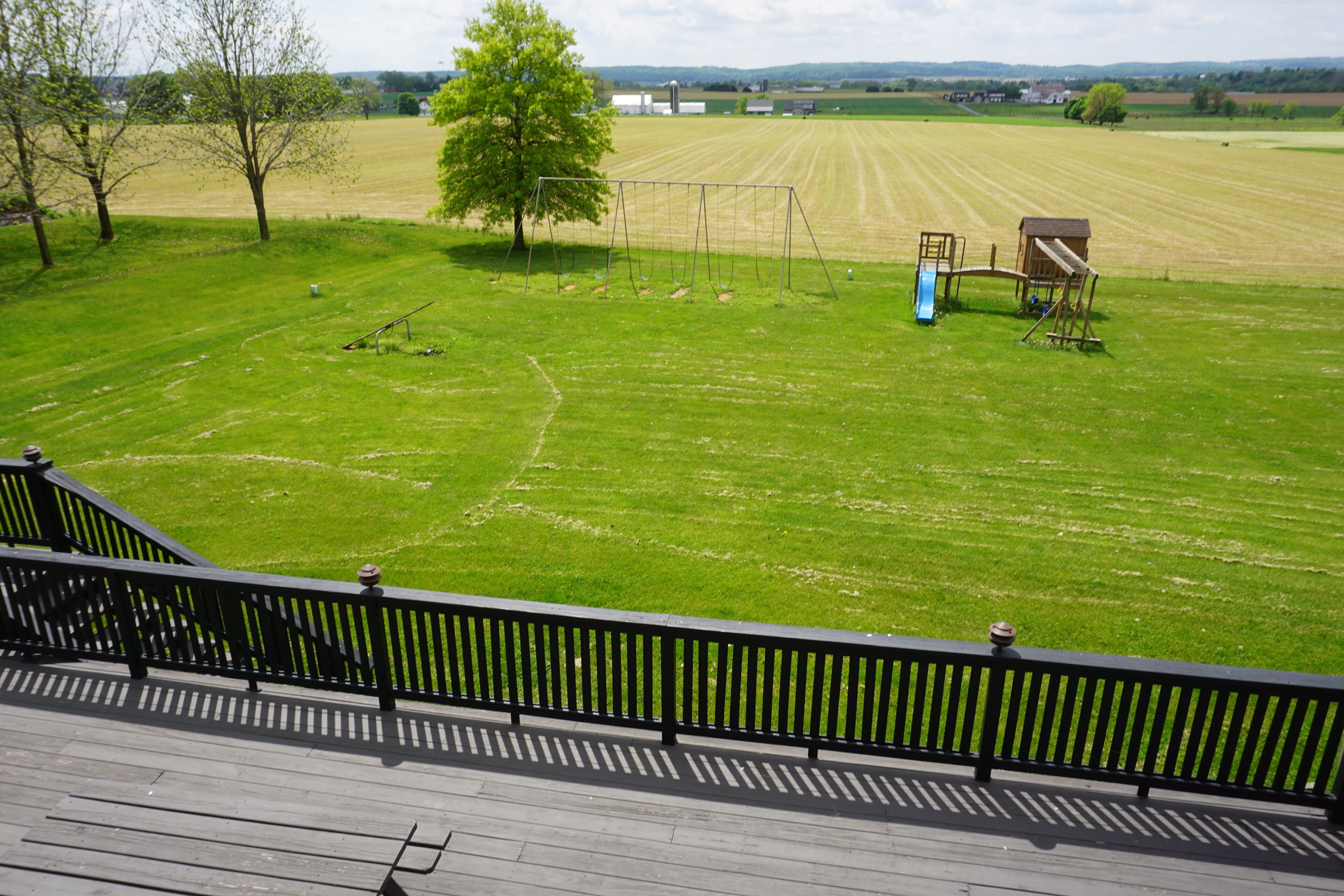 Children’s play area – outdoor