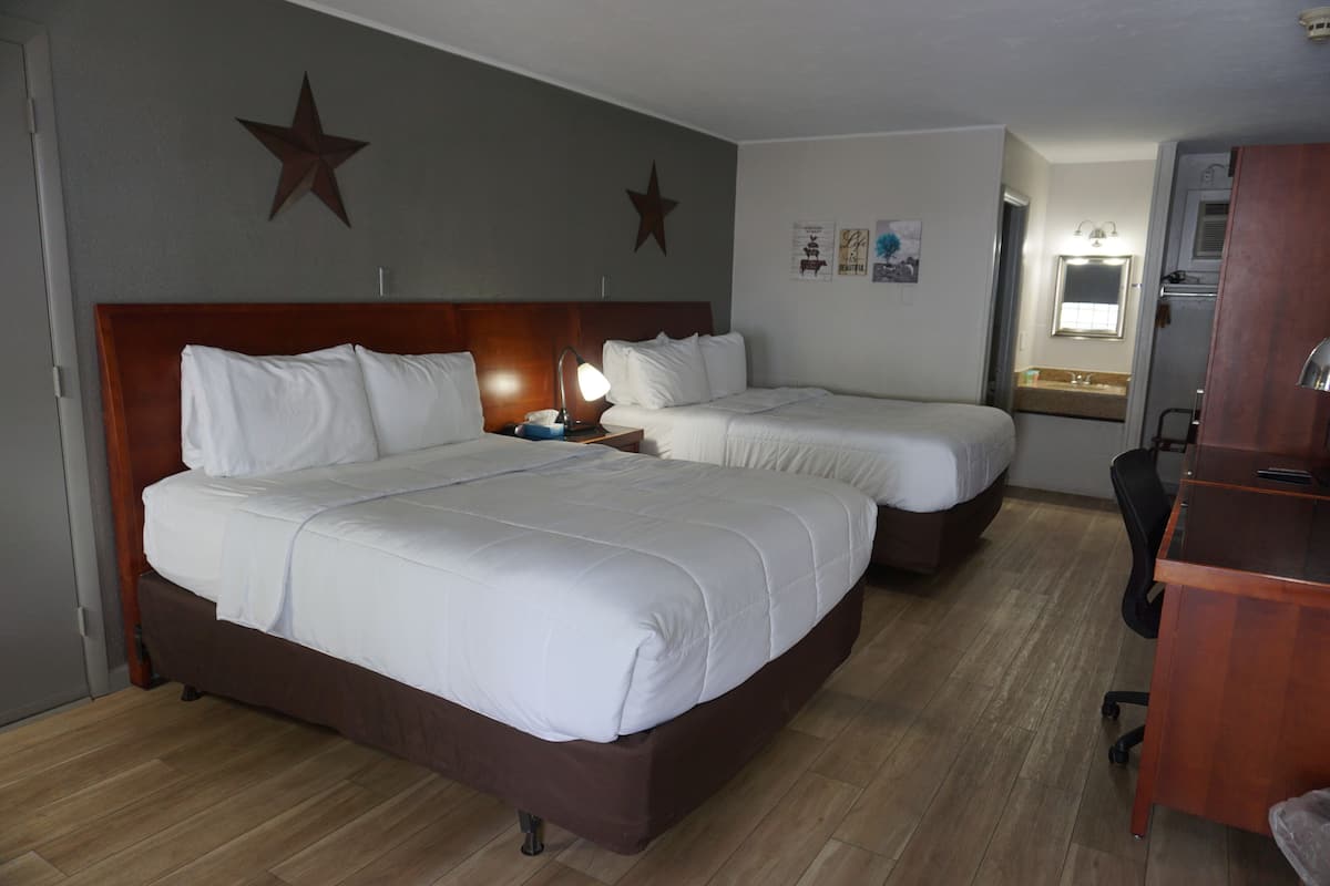 Desk, iron/ironing board, free WiFi, bed sheets