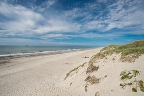 Vlak bij het strand