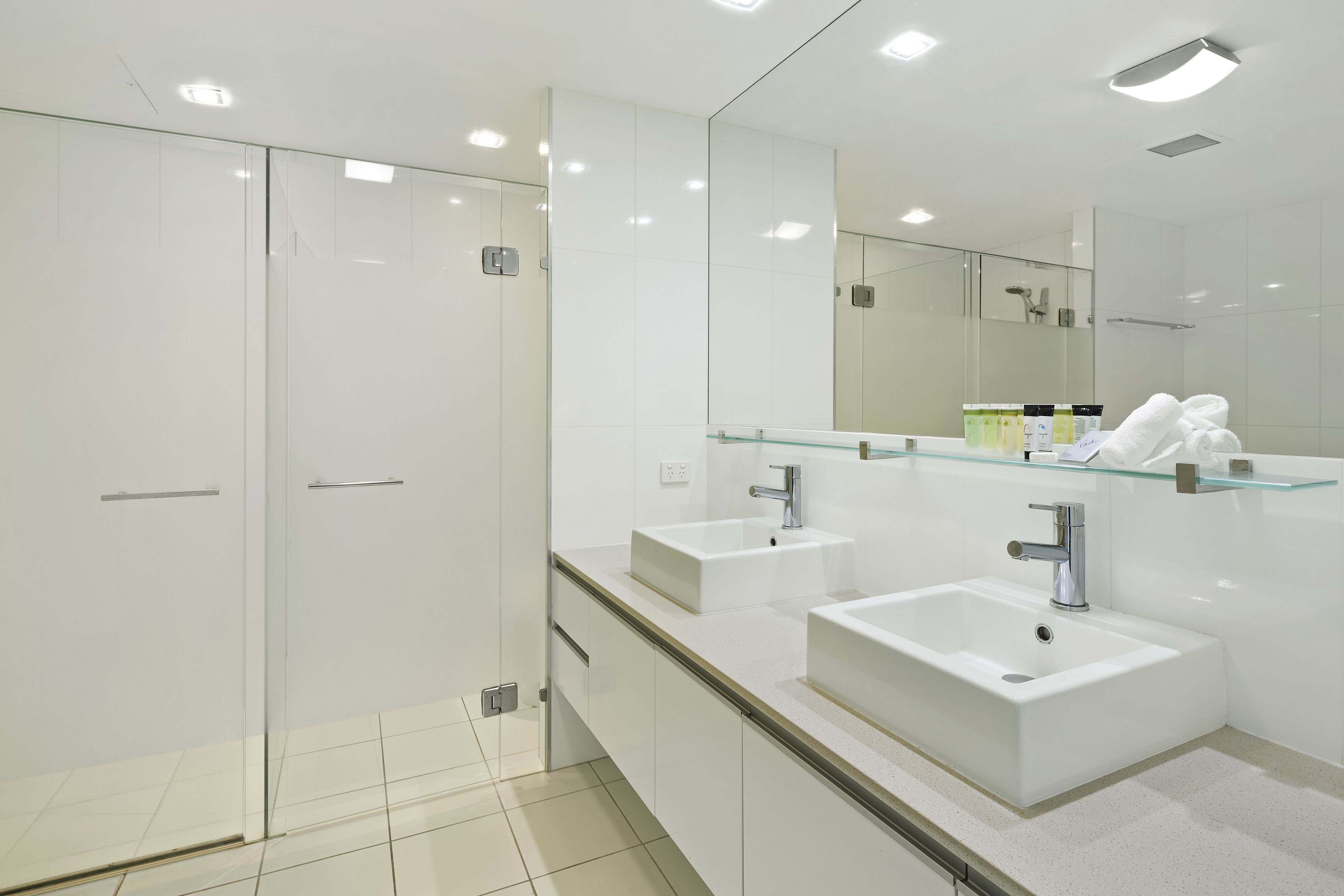 Peninsula Airlie Beach — image 13