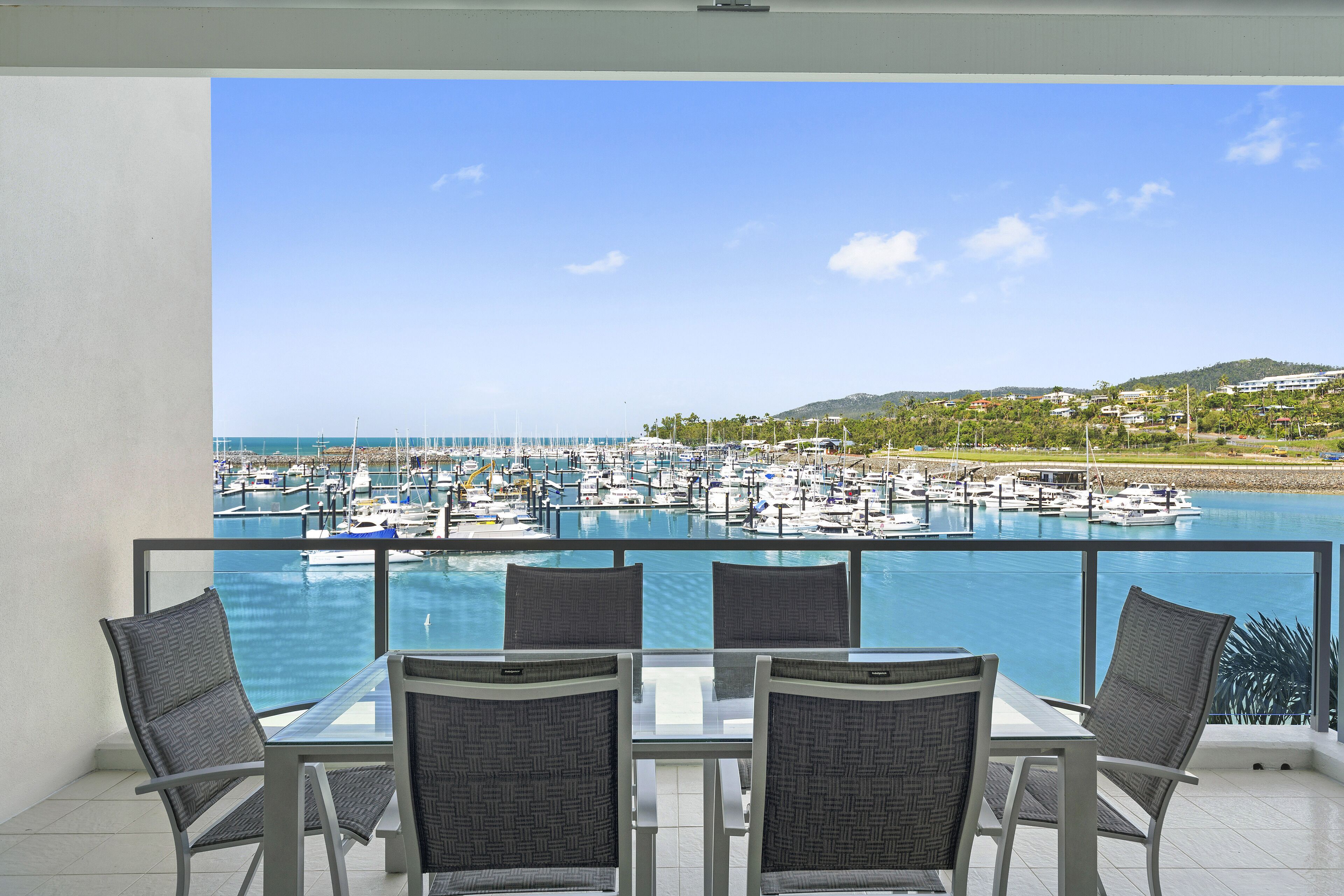 Peninsula Airlie Beach — image 15