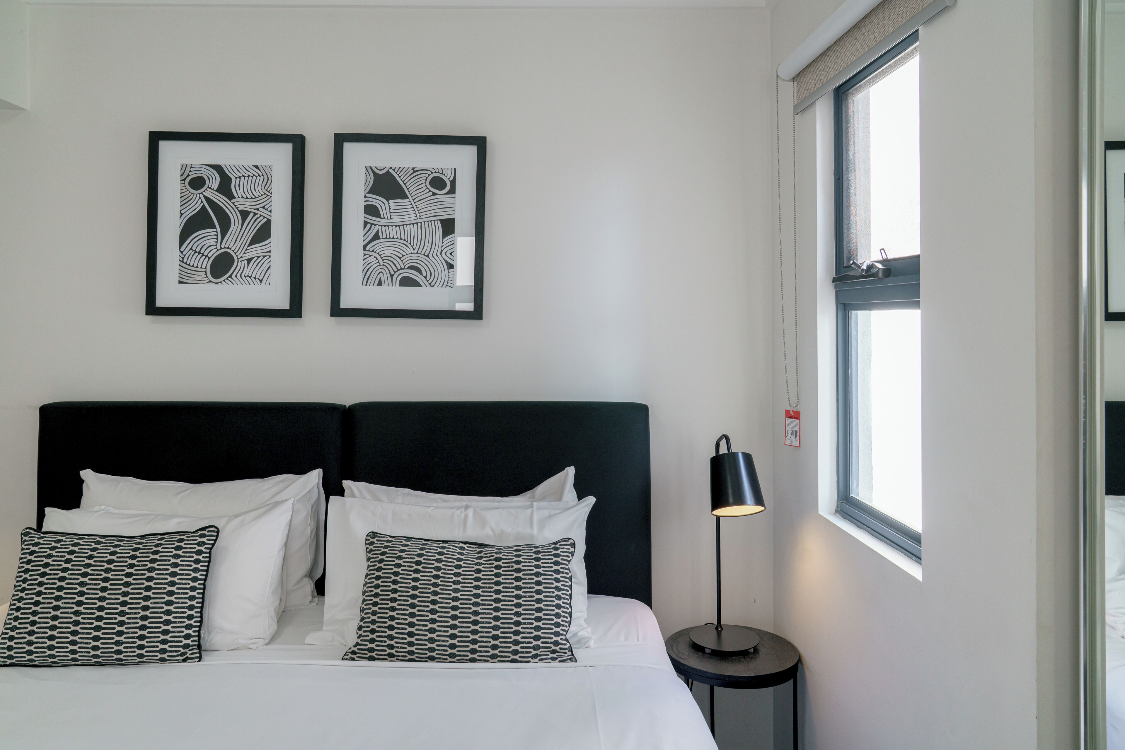 Apartment, 1 Bedroom | Premium bedding, laptop workspace, soundproofing, iron/ironing board
