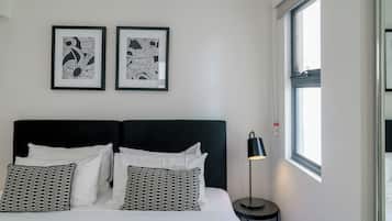 Apartment, 1 Bedroom | Premium bedding, laptop workspace, soundproofing, iron/ironing board