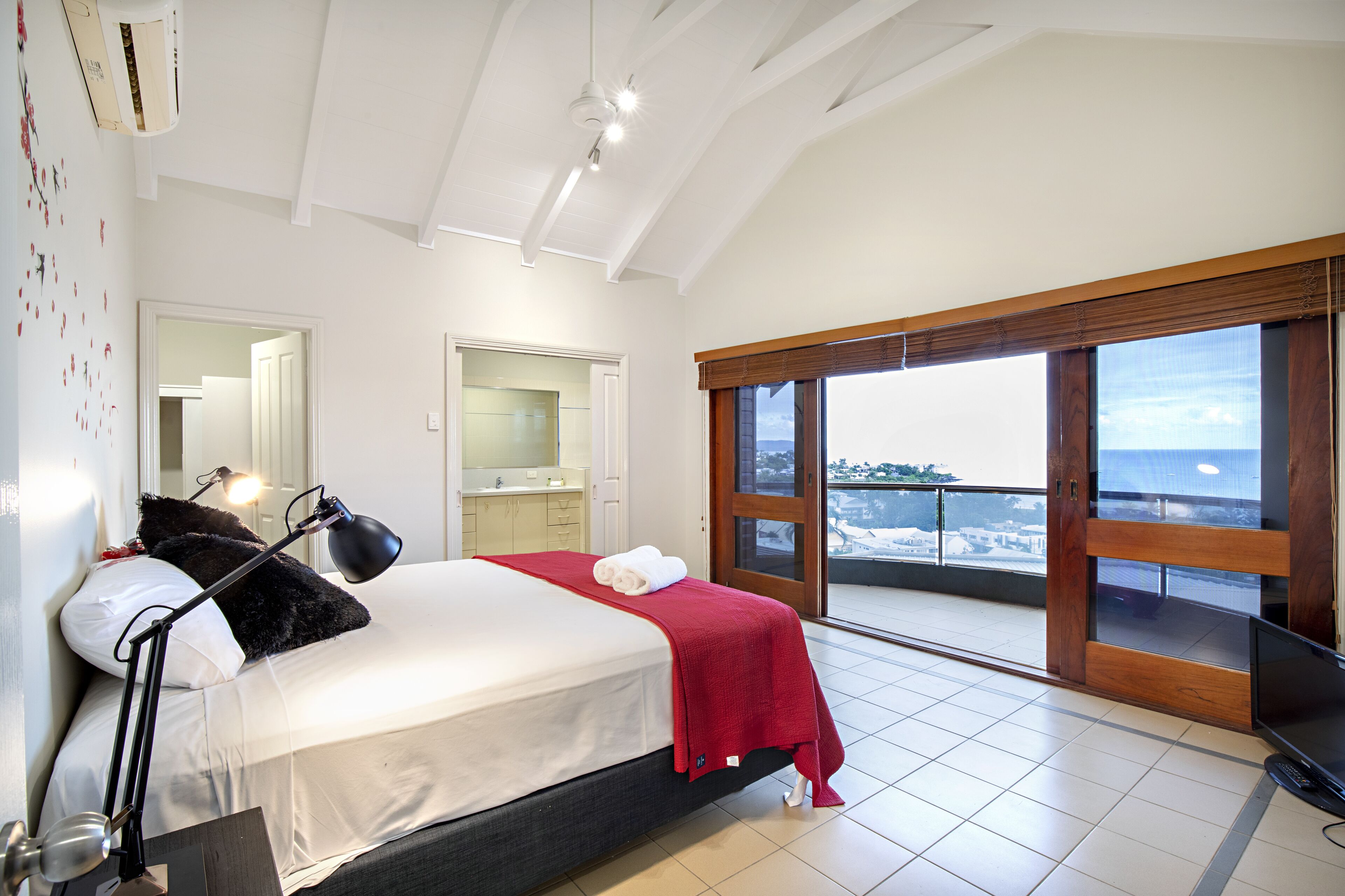 高級別墅, 3 間臥室, 海景 | 1 間臥室、高級寢具、獨特裝潢、布置獨特