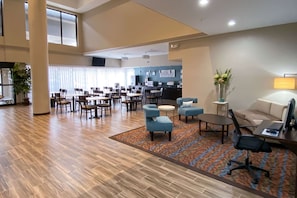 Lobby - Sleep Inn And Suites Pearland - Houston South (Pearland)