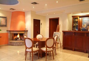 Lobby - Art Pythia Hotel (Delphi)