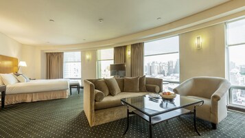 Televisión LCD 42 pulgadas con canales de televisión vía satélite