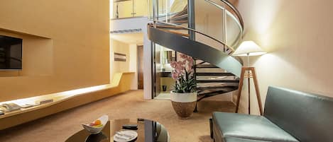 Luxury Triple Room, Mezzanine | Living area | 42-inch LCD TV with satellite channels, TV