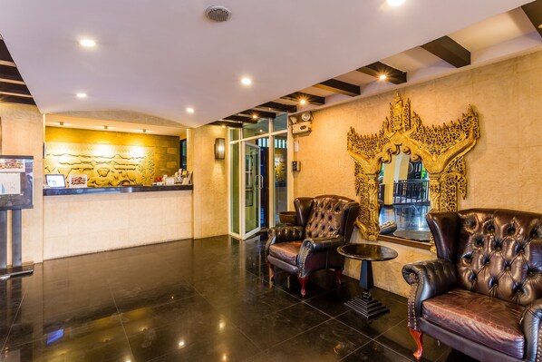 Reception - Nova Park Hotel Pattaya (Pattaya)