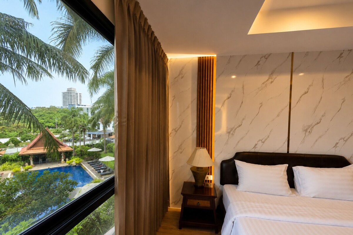 Family Suite, 2 Bedrooms | View from property