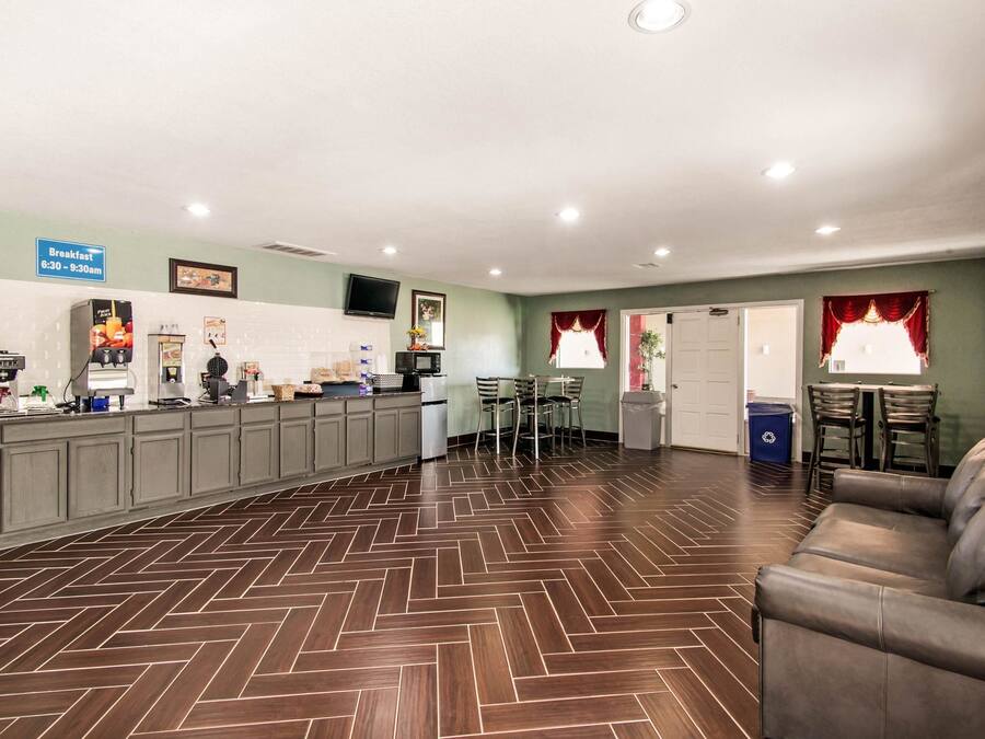 Desayuno continental incluido todos los días